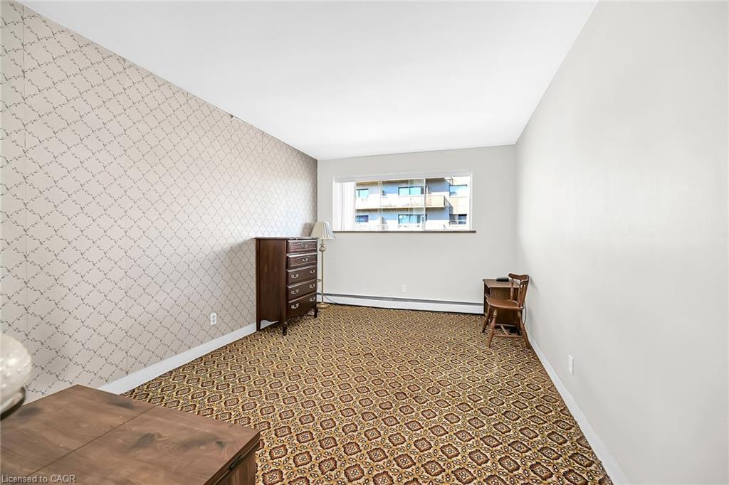 404-510 Queenston Road, Hamilton, ON - Indoor