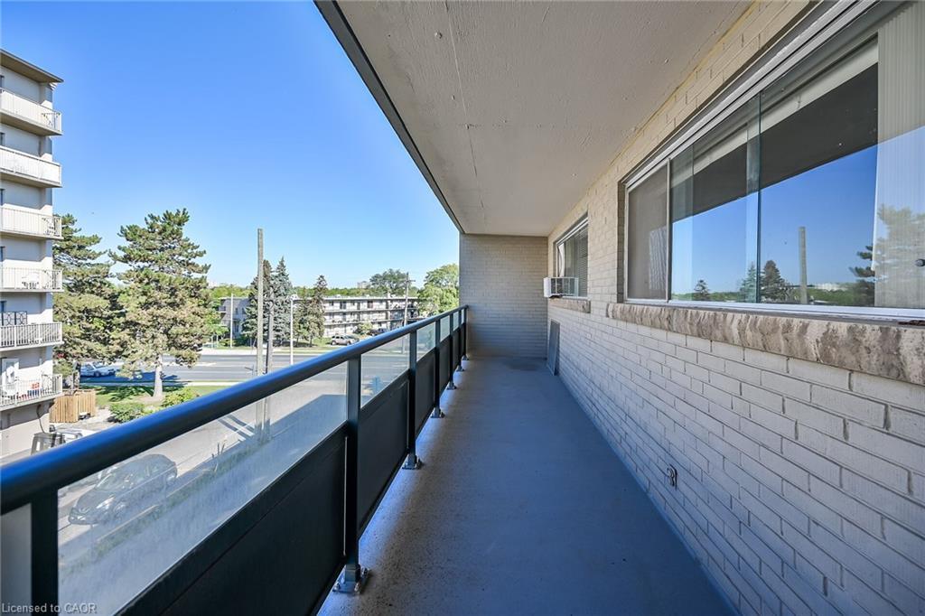 404-510 Queenston Road, Hamilton, ON - Outdoor With Balcony With Exterior
