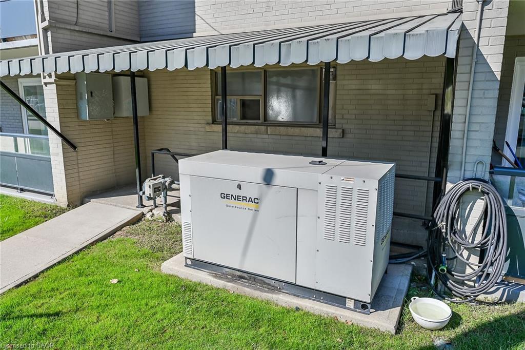 404-510 Queenston Road, Hamilton, ON - Outdoor With Exterior