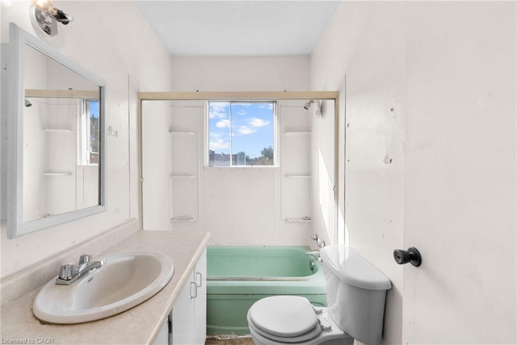 381 Leslie Street, Sudbury, ON