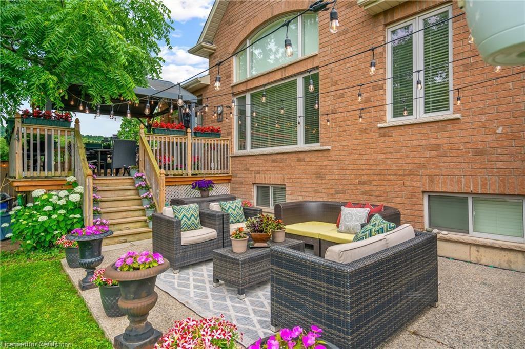 48 Casablanca Boulevard S, Grimsby, ON - Outdoor With Deck Patio Veranda With Exterior