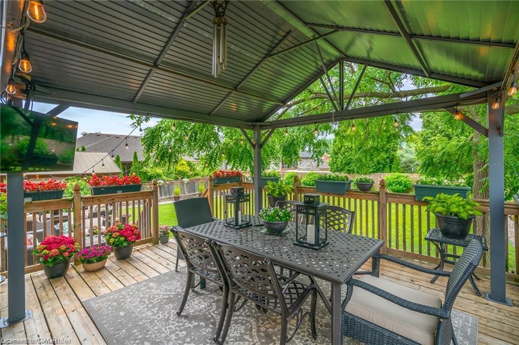 48 Casablanca Boulevard S, Grimsby, ON - Outdoor With Deck Patio Veranda With Exterior