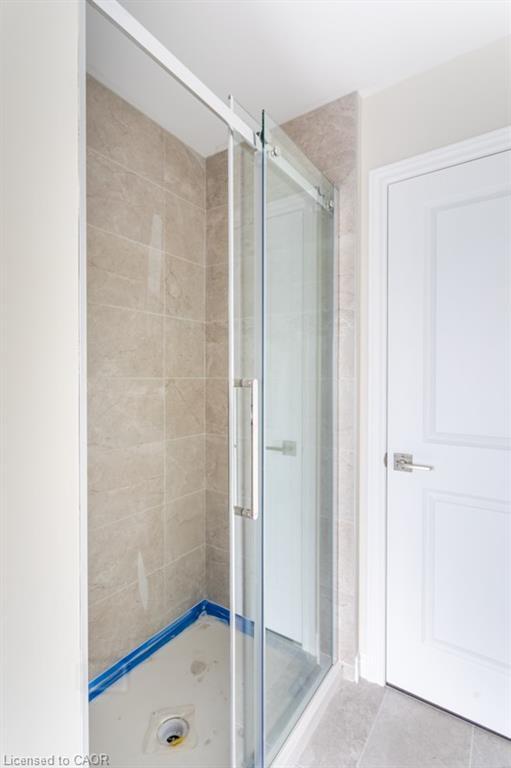 3-816 Concession Street, Hamilton, ON - Indoor Photo Showing Other Room