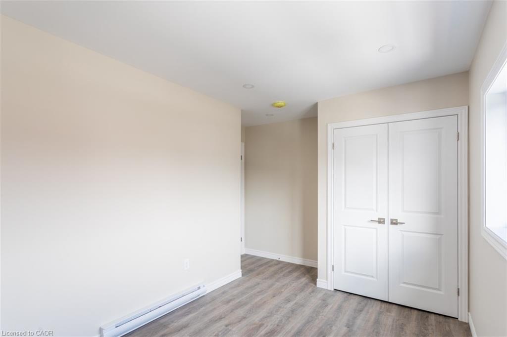 3-816 Concession Street, Hamilton, ON - Indoor Photo Showing Other Room