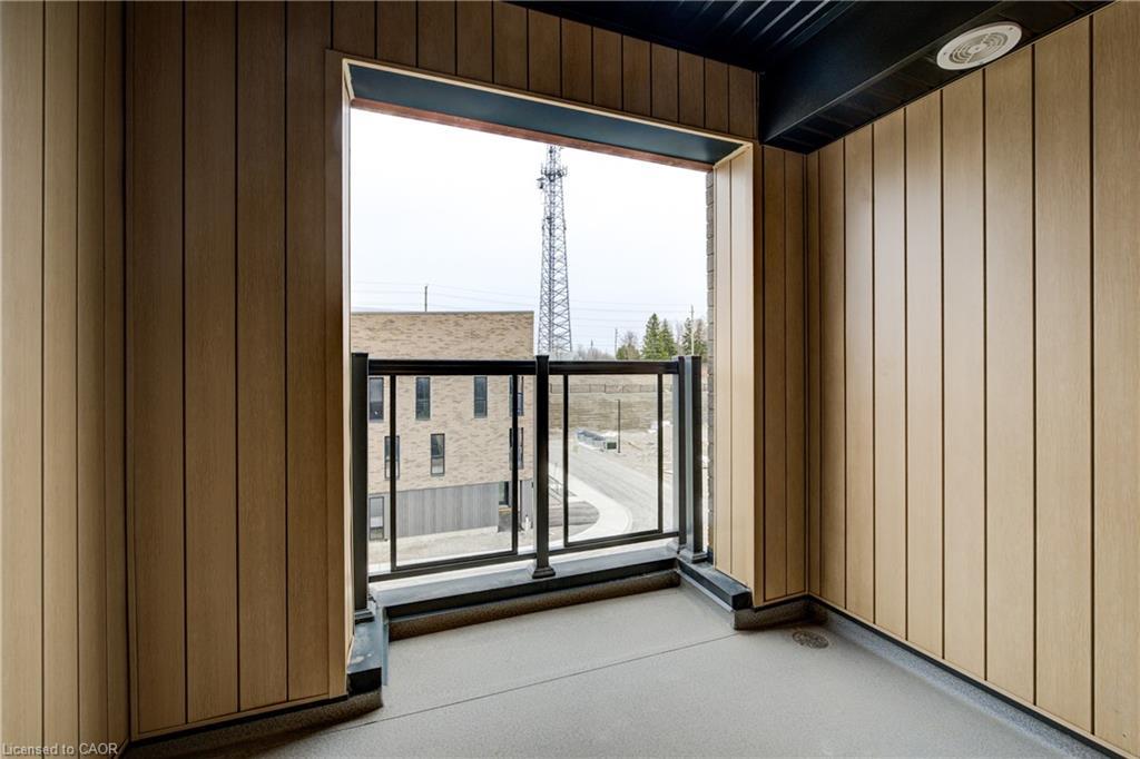 38 Urbane Boulevard, Kitchener, ON - With Exterior