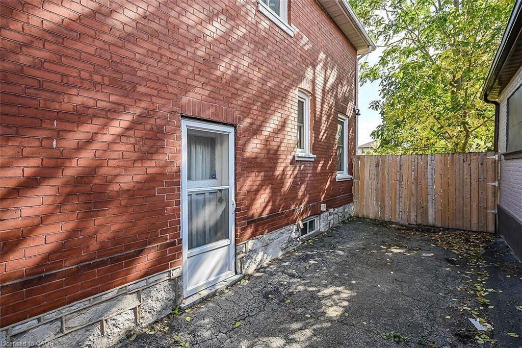 509 Colborne Street, Brantford, ON - Outdoor With Exterior