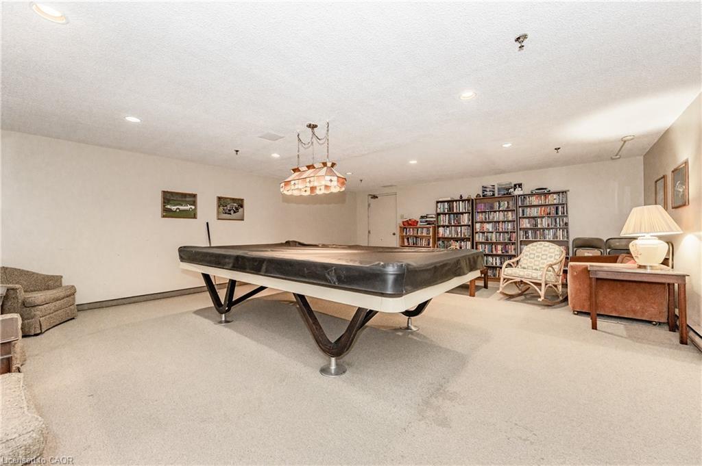 801-65 Westmount Road N, Waterloo, ON - Indoor Photo Showing Other Room