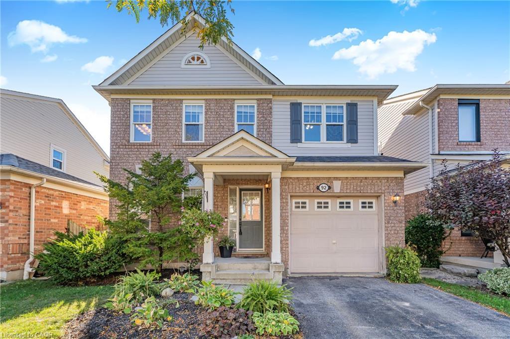 92 Baggs Crescent, Cambridge, ON - Outdoor With Facade