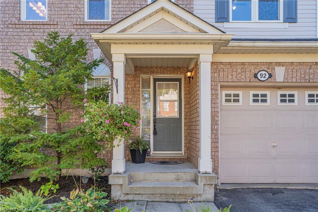92 Baggs Crescent, Cambridge, ON - Outdoor