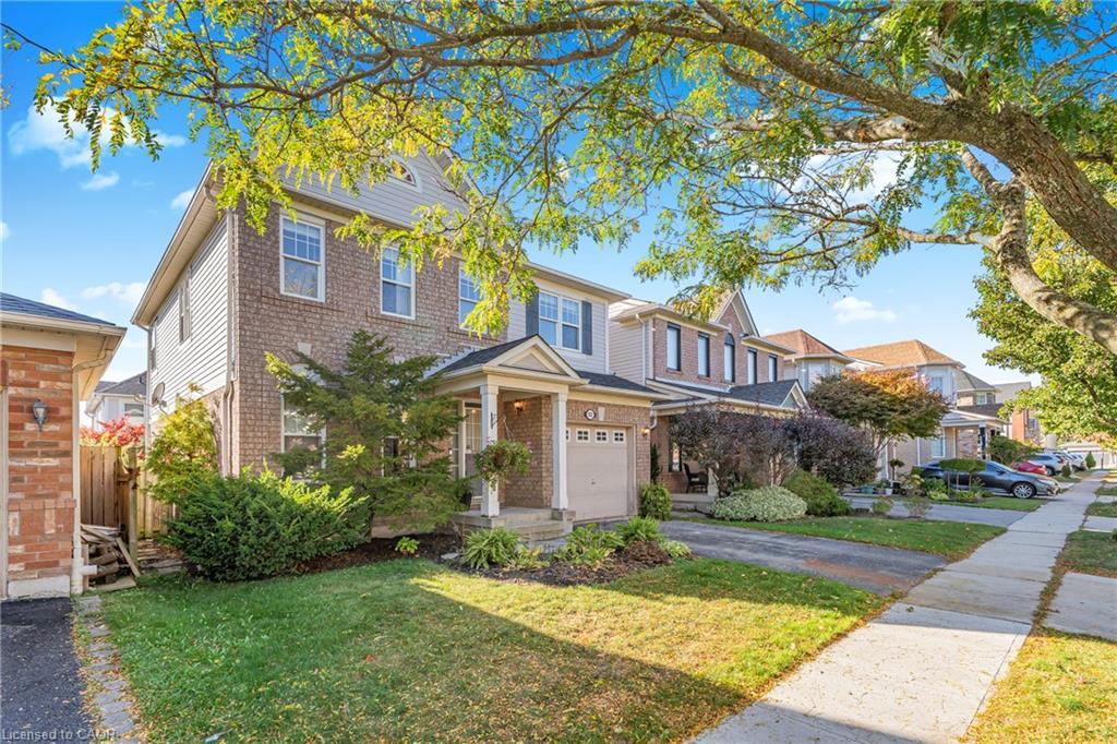 92 Baggs Crescent, Cambridge, ON - Outdoor With Facade
