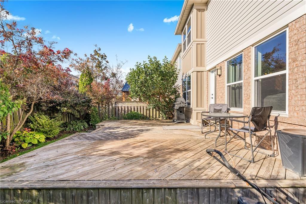 92 Baggs Crescent, Cambridge, ON - Outdoor With Deck Patio Veranda