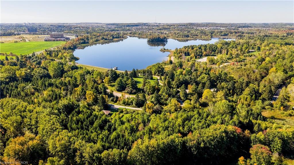 D8-410 Northfield Drive W, Waterloo, ON - Outdoor With View