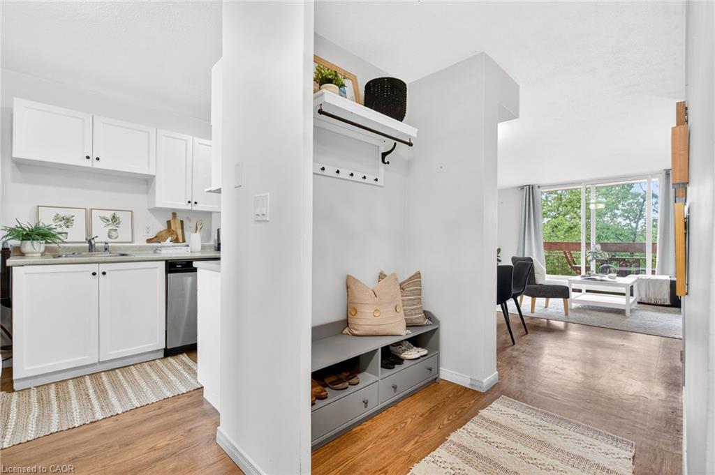 320-350 Quigley Road, Hamilton, ON - Indoor