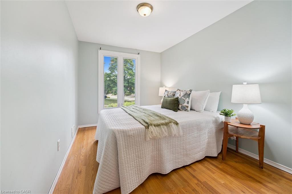 47 Argyle Drive, Guelph, ON - Indoor Photo Showing Bedroom