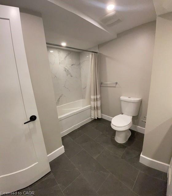156 Traynor Avenue, Kitchener, ON - Indoor Photo Showing Bathroom