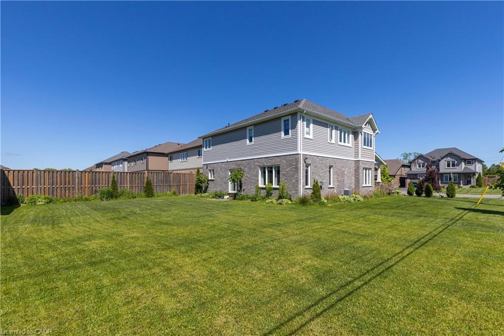 6212 Sam Iorfida Drive, Niagara Falls, ON - Outdoor