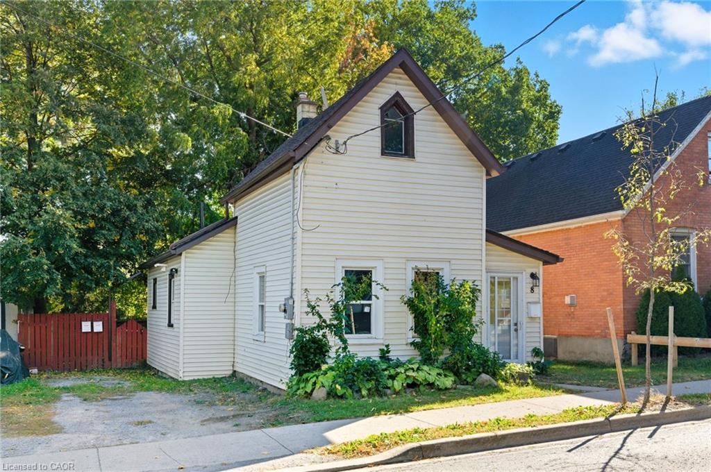8 Tasker Street, St. Catharines, ON - Outdoor With Exterior
