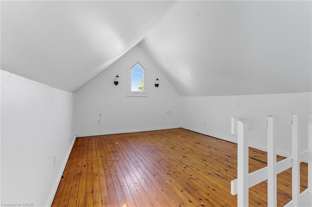8 Tasker Street, St. Catharines, ON - Indoor Photo Showing Other Room