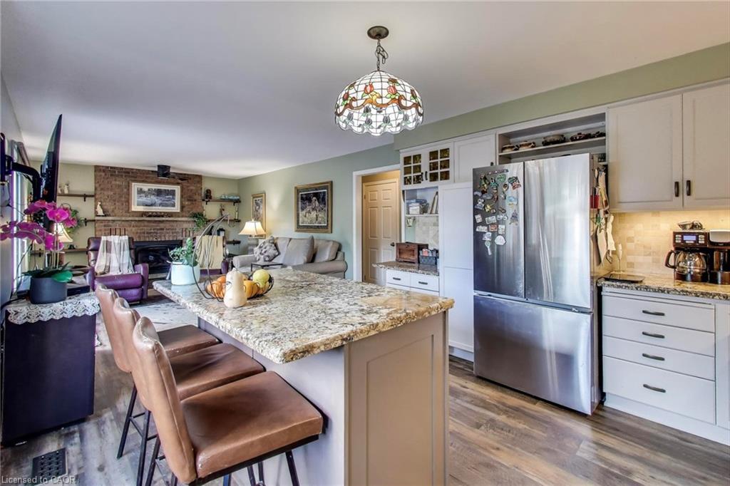 12 Kingsview Drive, Stoney Creek, ON - Indoor