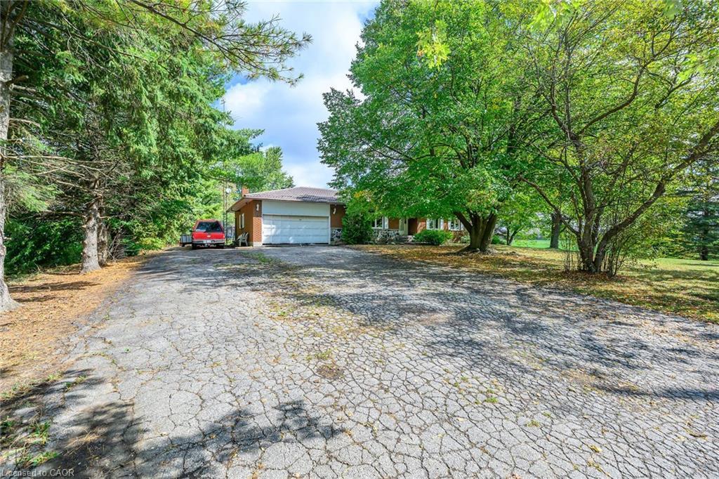 757 4Th Line, Caledonia, ON - Outdoor