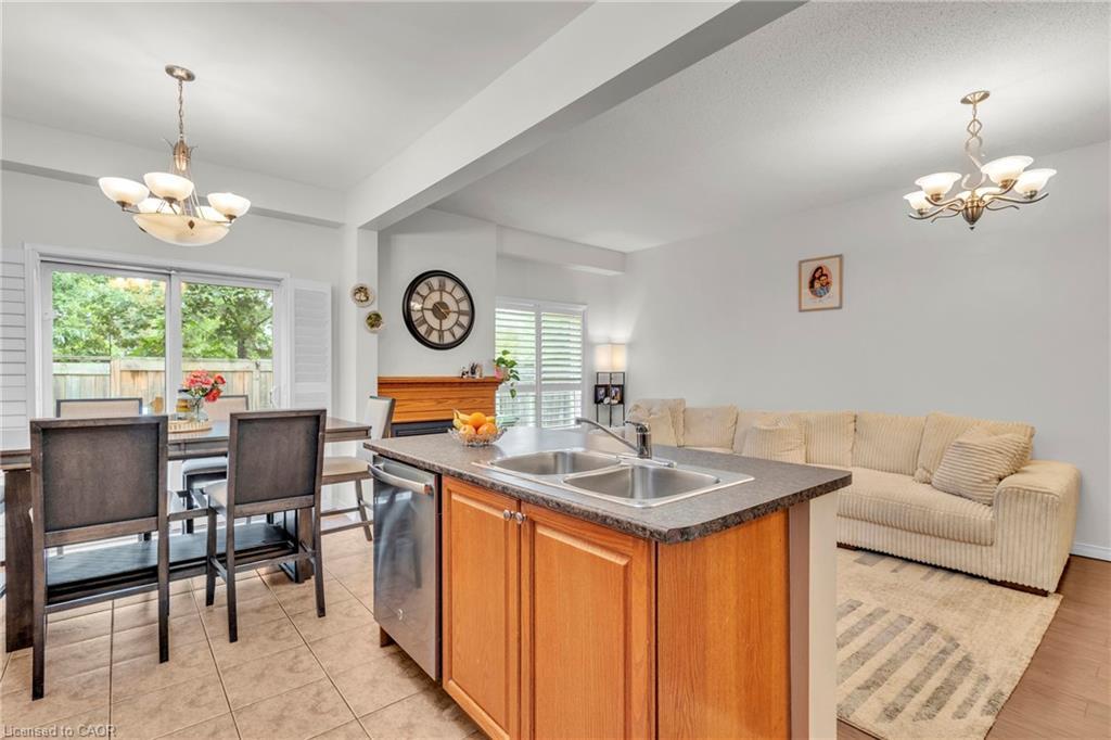 30-170 Dewitt Road, Hamilton, ON - Indoor