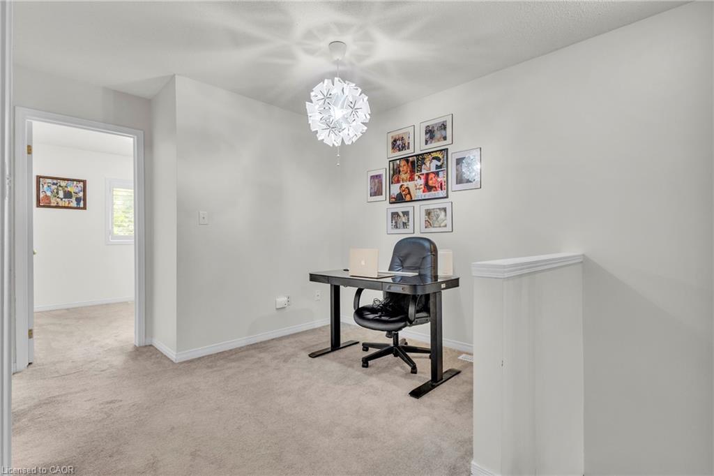 30-170 Dewitt Road, Hamilton, ON - Indoor Photo Showing Other Room