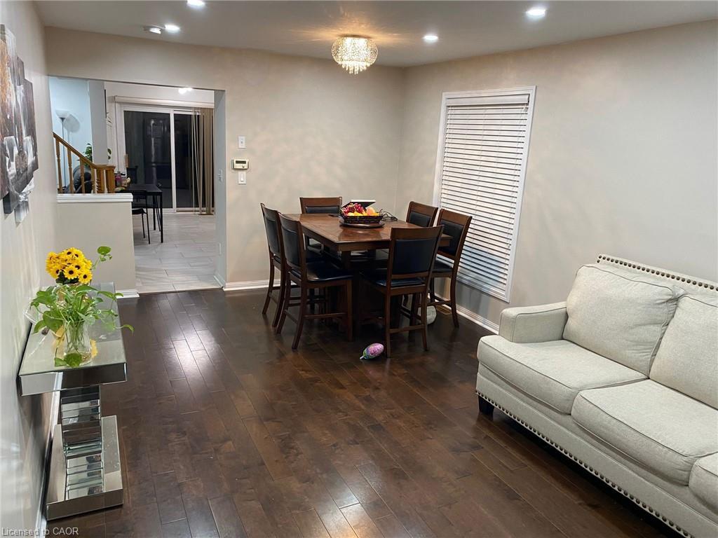 Upper-1025 Barclay Circle, Milton, ON - Indoor