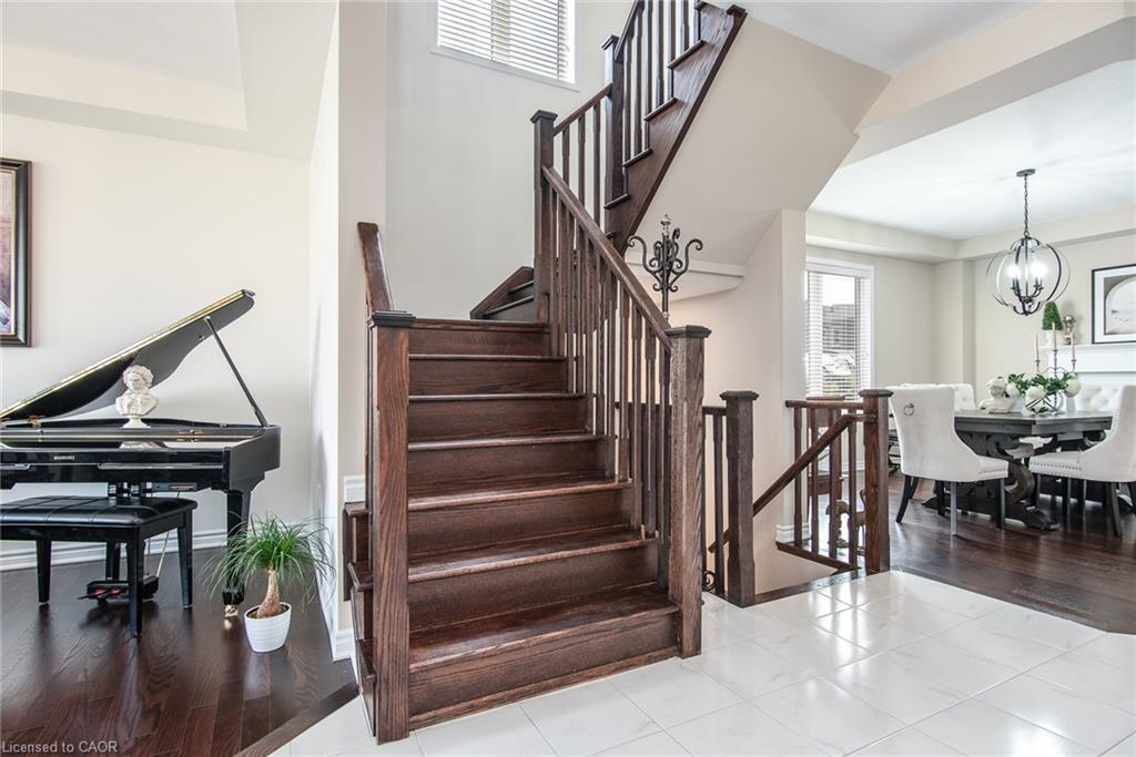 232 Shady Glen Crescent, Kitchener, ON - Indoor Photo Showing Other Room