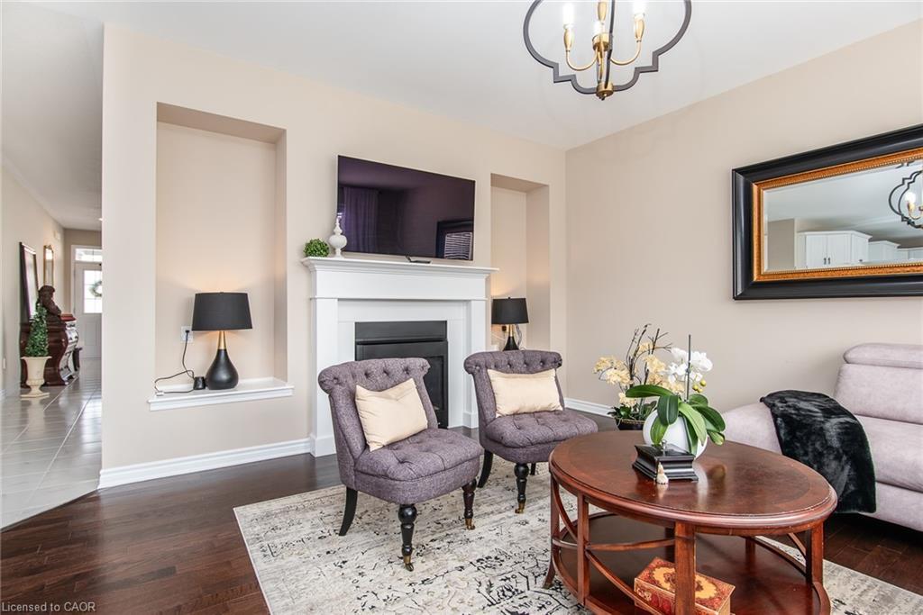 232 Shady Glen Crescent, Kitchener, ON - Indoor Photo Showing Living Room With Fireplace