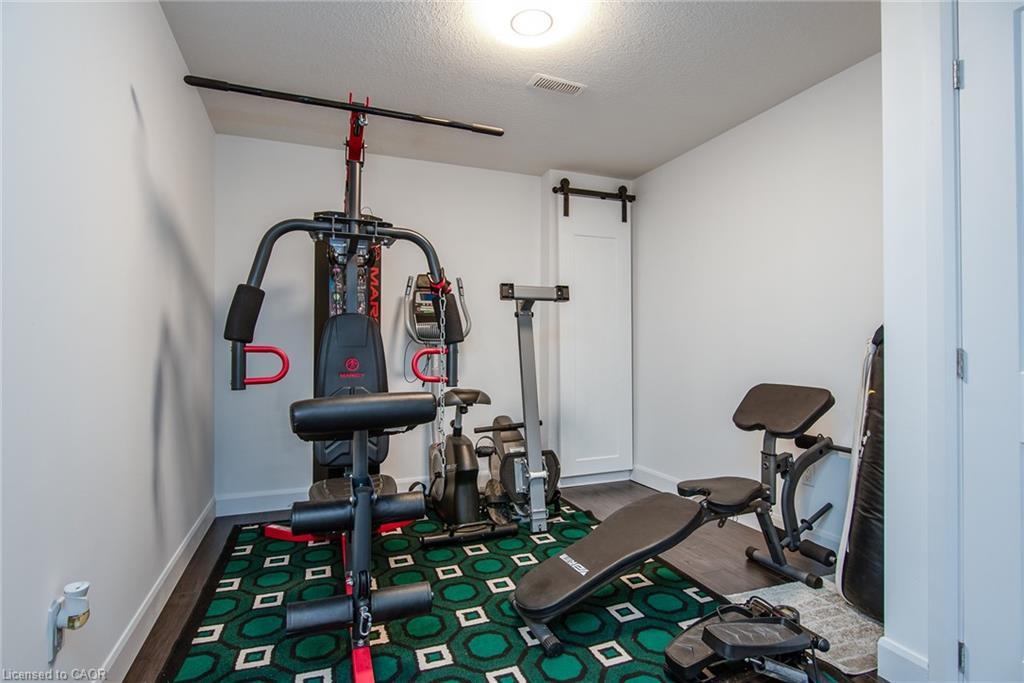 232 Shady Glen Crescent, Kitchener, ON - Indoor Photo Showing Gym Room