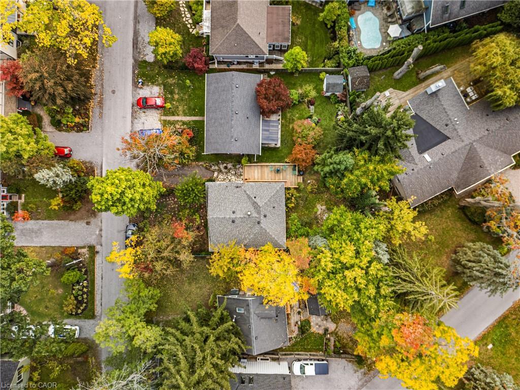 16 Wyckliffe Avenue, Niagara-On-The-Lake, ON - Outdoor With View