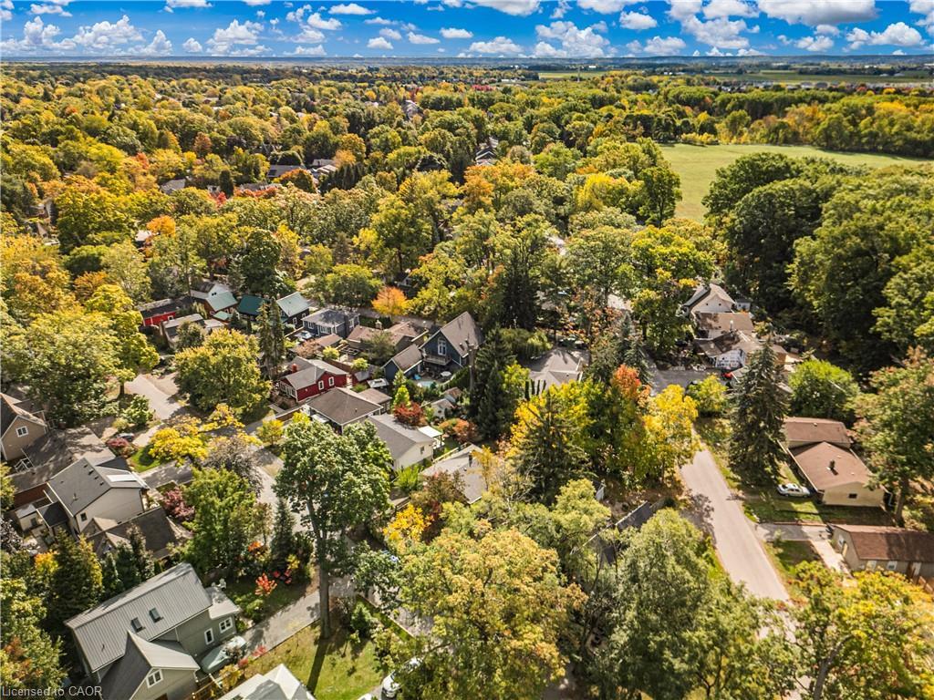 16 Wyckliffe Avenue, Niagara-On-The-Lake, ON - Outdoor With View