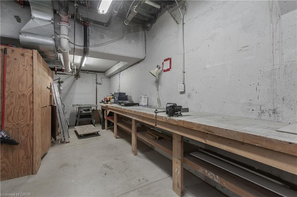 401-2075 Amherst Heights Drive, Burlington, ON - Indoor