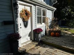 1 John Avenue Paris, ON N3L 2S8