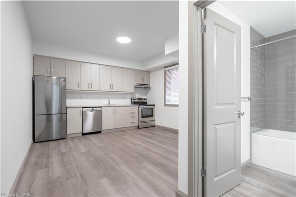 1B-36 Grant Avenue, Hamilton, ON - Indoor Photo Showing Kitchen With Stainless Steel Kitchen