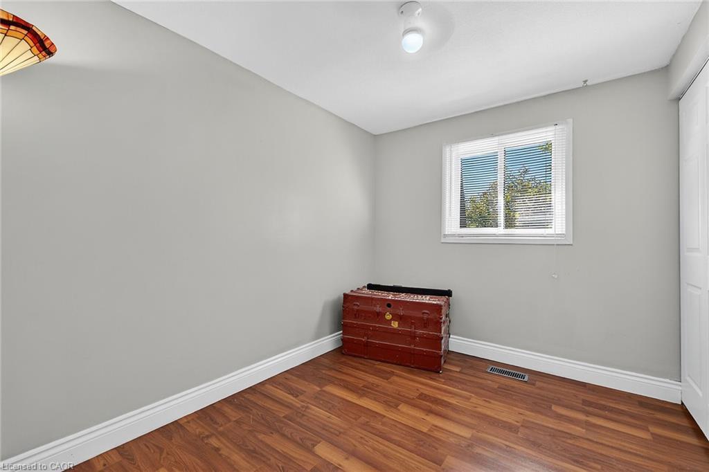 F8-500 Stone Church Road W, Hamilton, ON - Indoor Photo Showing Other Room