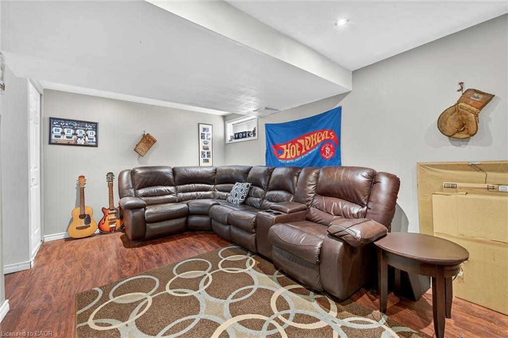 F8-500 Stone Church Road W, Hamilton, ON - Indoor