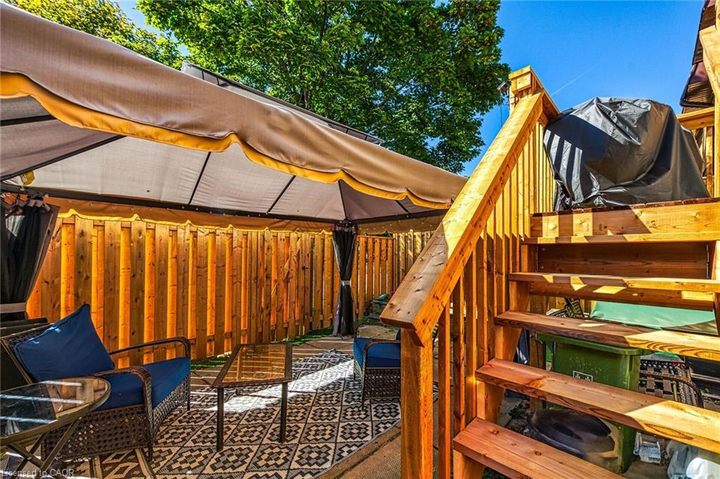 F8-500 Stone Church Road W, Hamilton, ON -