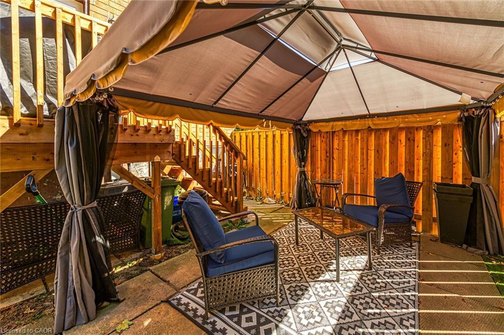 F8-500 Stone Church Road W, Hamilton, ON - With Deck Patio Veranda With Exterior