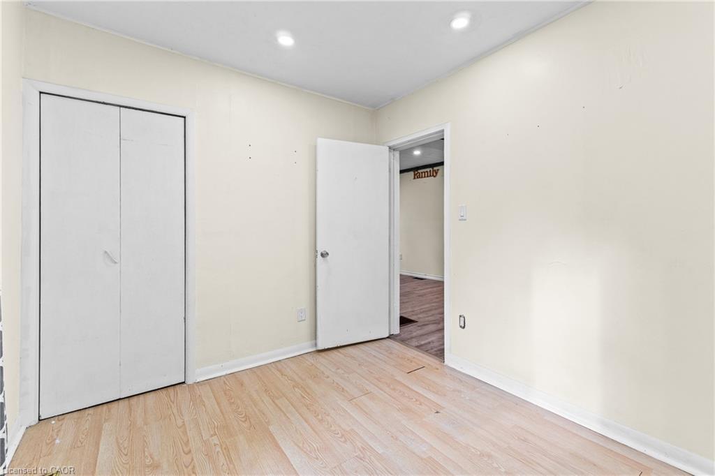 140 Canterbury Street, Ingersoll, ON - Indoor Photo Showing Other Room