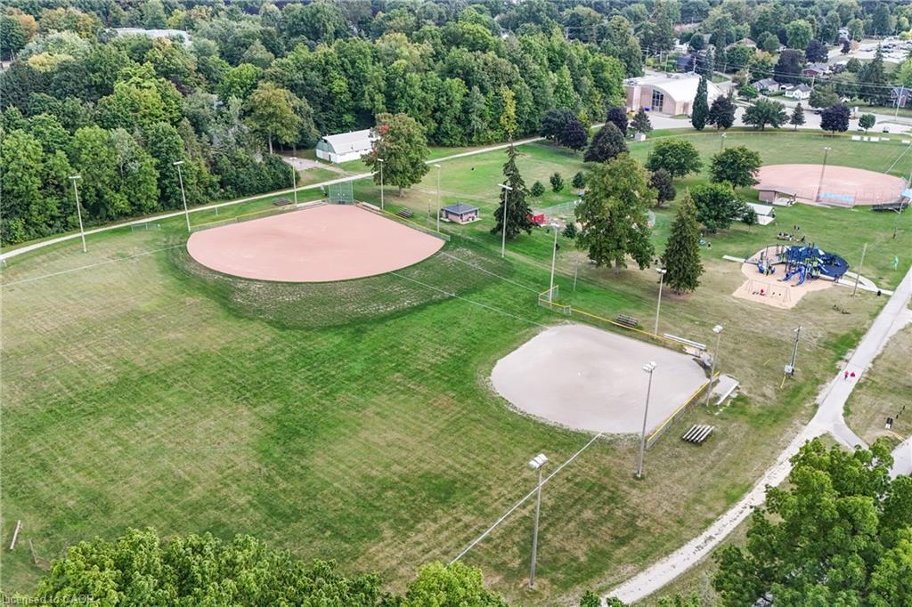 140 Canterbury Street, Ingersoll, ON - Outdoor