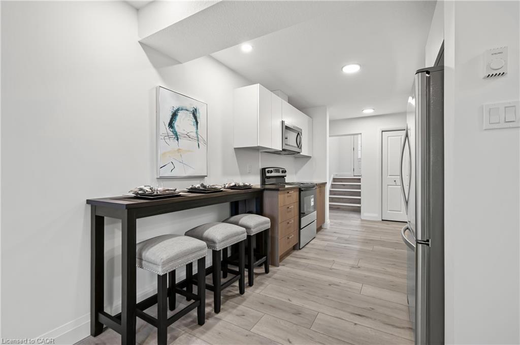 8-182 Bridge Crescent, Minto, ON - Indoor Photo Showing Other Room