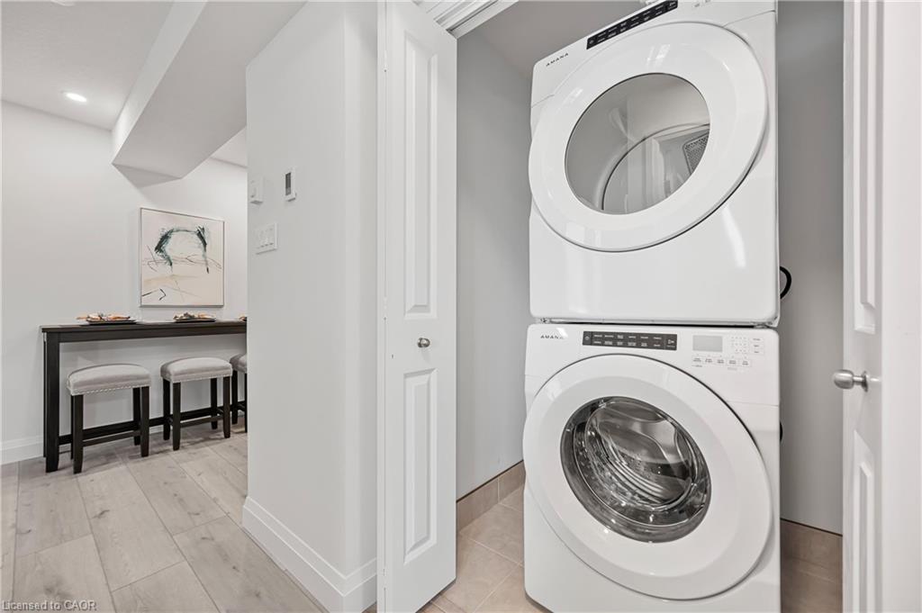 8-182 Bridge Crescent, Minto, ON - Indoor Photo Showing Laundry Room