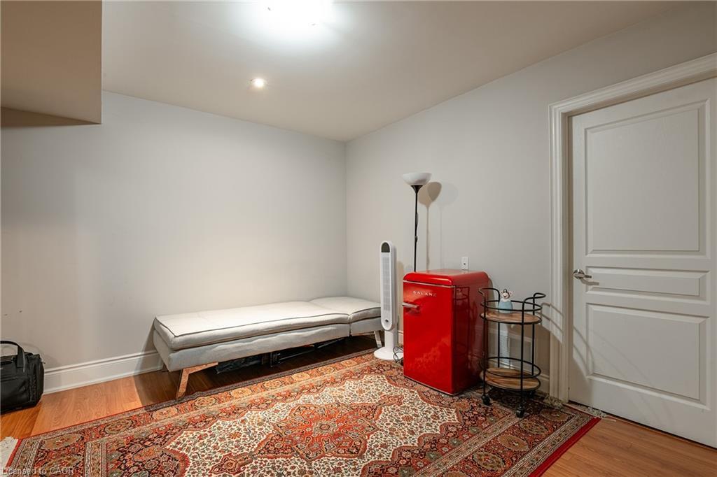 131 Brock Street, Oakville, ON - Indoor Photo Showing Other Room