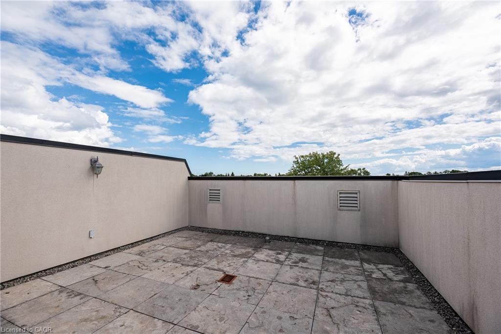 131 Brock Street, Oakville, ON - Outdoor