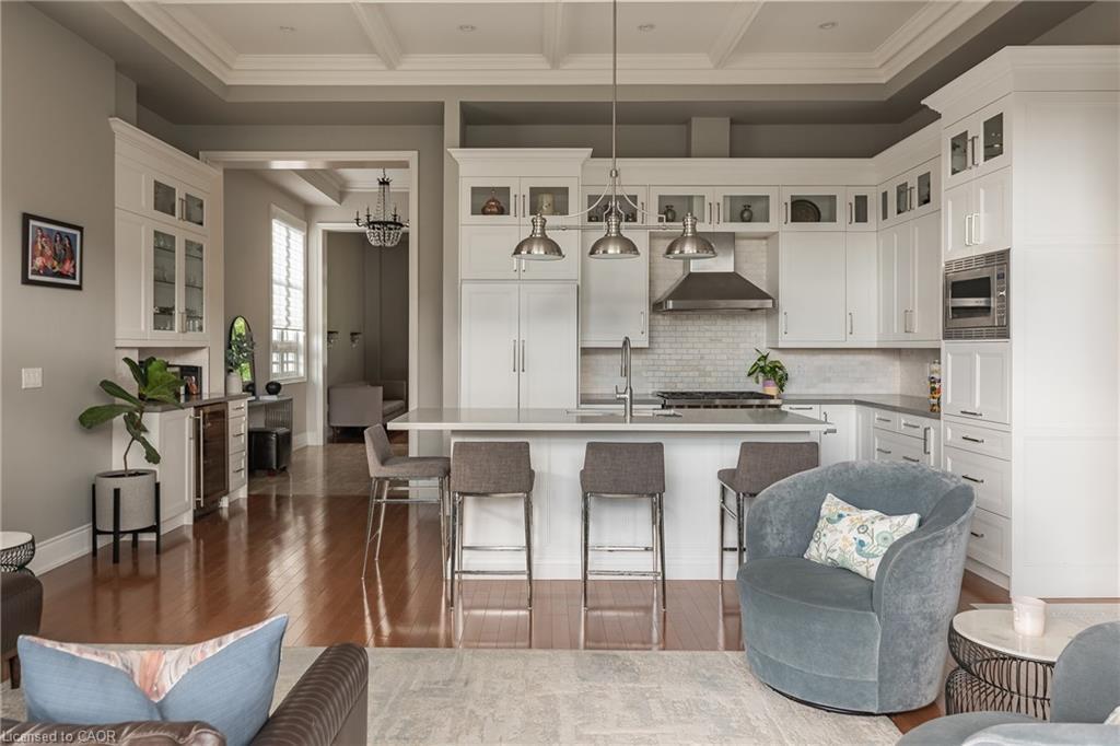 131 Brock Street, Oakville, ON - Indoor