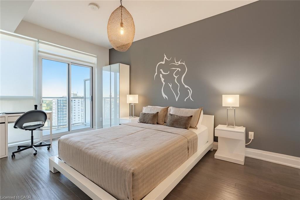 1603-55 Speers Road, Oakville, ON - Indoor Photo Showing Bedroom