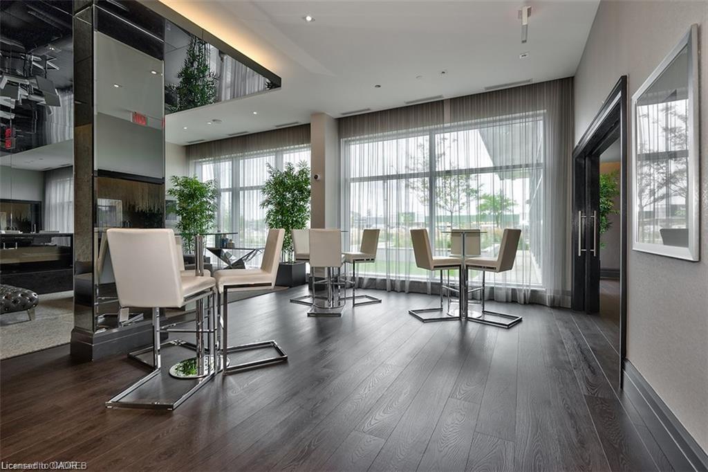 1603-55 Speers Road, Oakville, ON - Indoor