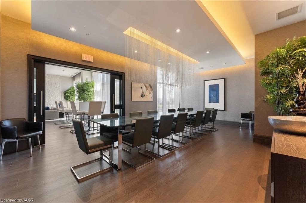 1603-55 Speers Road, Oakville, ON - Indoor