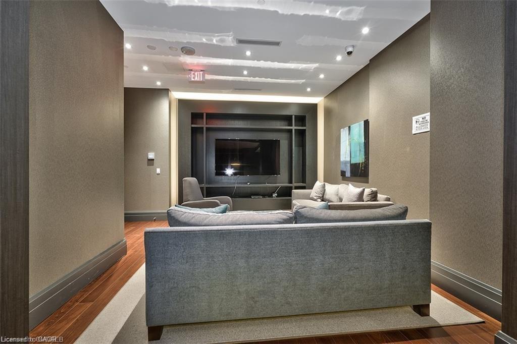 1603-55 Speers Road, Oakville, ON - Indoor